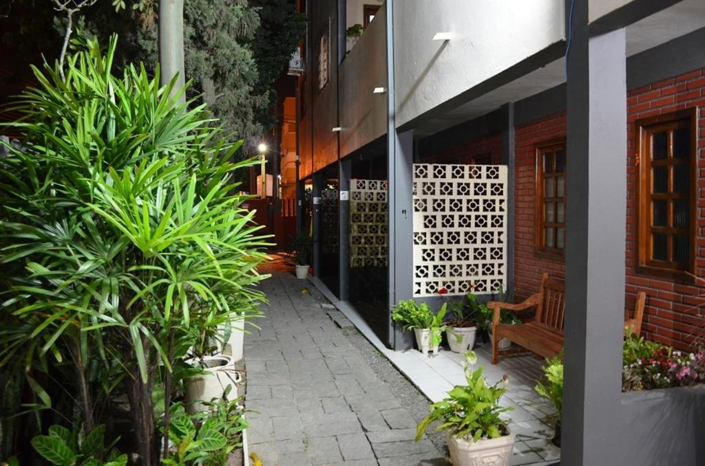 Residencial Flamingo Hotel Bombinhas Exterior photo